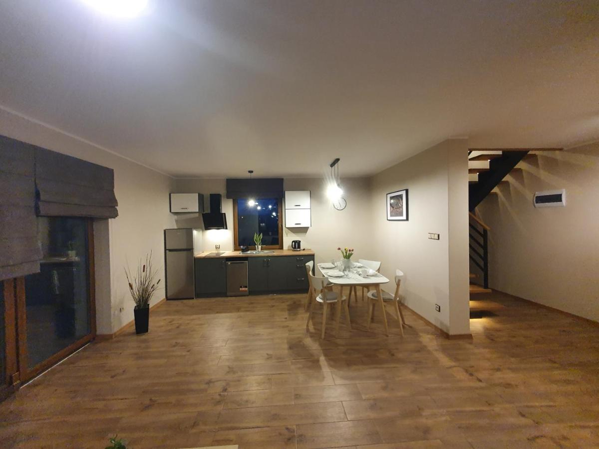 Apartamenty I Domki Mierzeja 슈투토보 외부 사진
