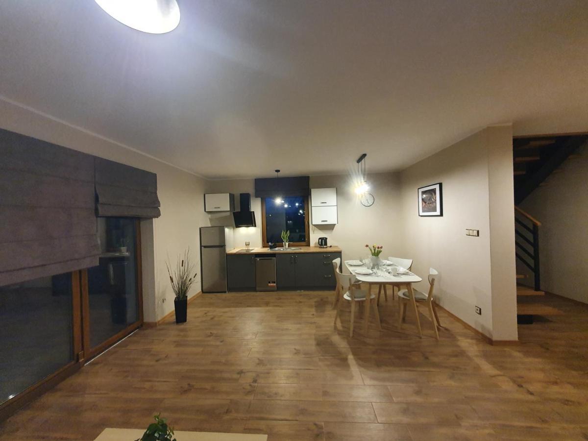 Apartamenty I Domki Mierzeja 슈투토보 외부 사진