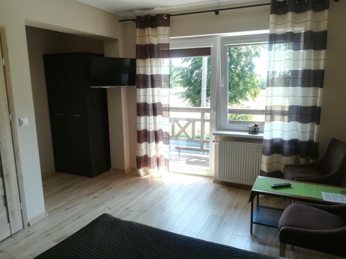 Apartamenty I Domki Mierzeja 슈투토보 외부 사진